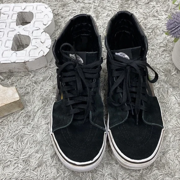 Vans High Cut Sneaker (unisex) M 8/W 9.5 - Picture 2 of 7